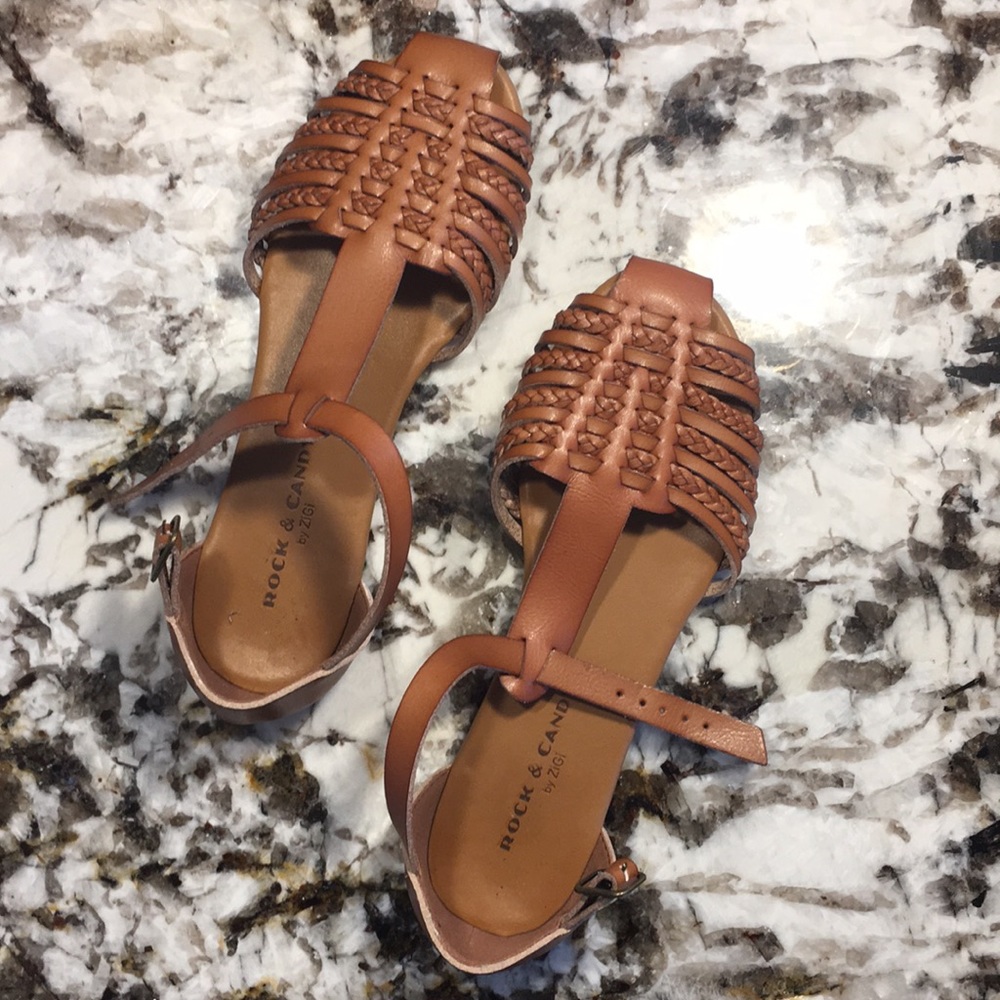 ✨NWT & Box! Rock & Candy tan woven flats 6.5